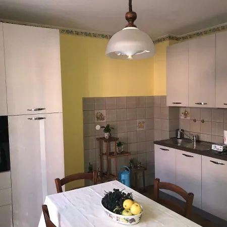 Bed & Roses “gege” Apartment