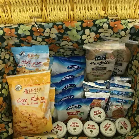 アパート Bed & Roses “gege”